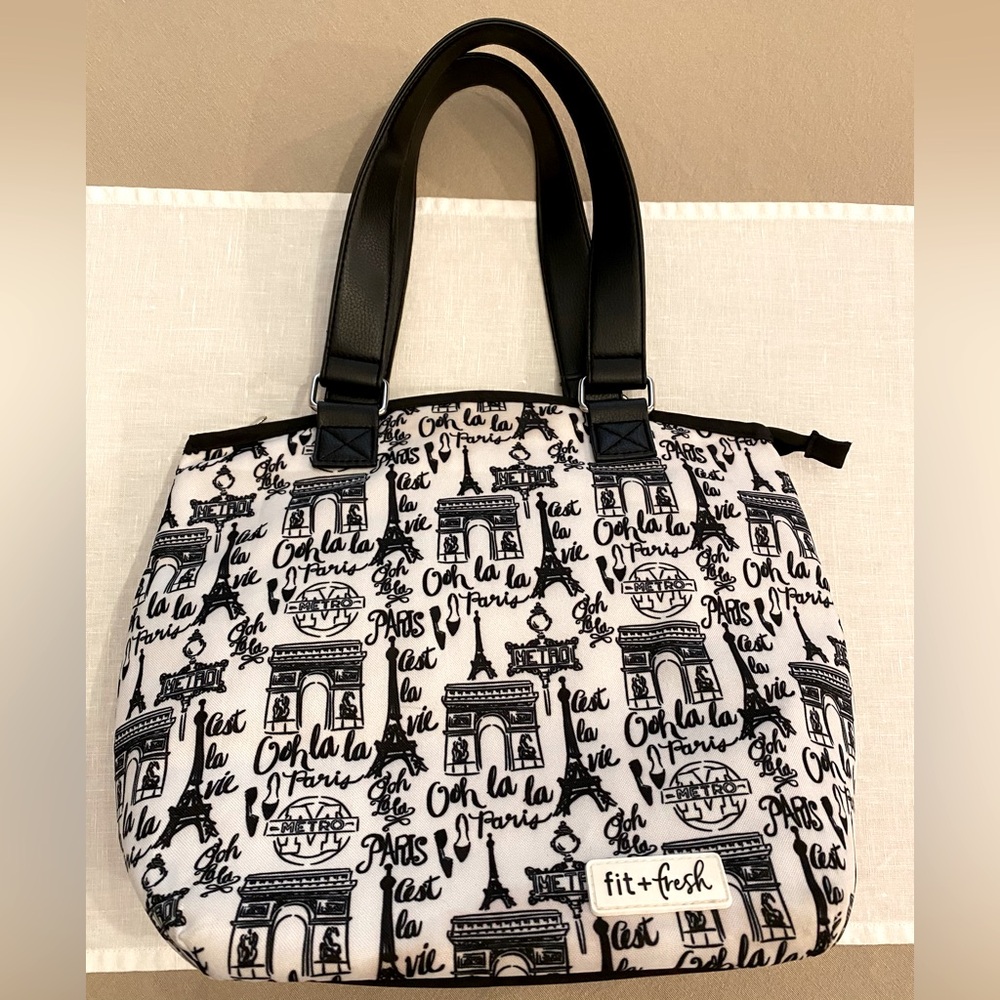 “Fit and Fresh” Parisian Lunch Bag.
